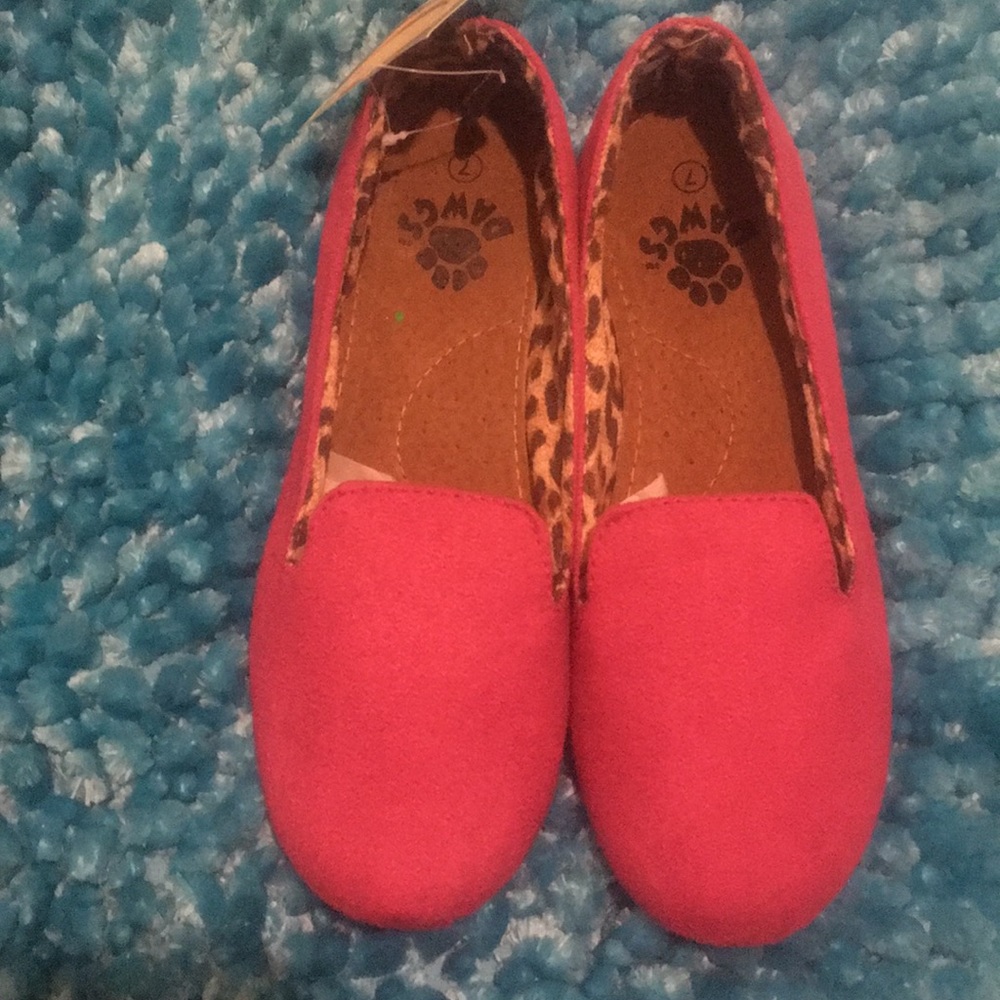 Hot pink flats